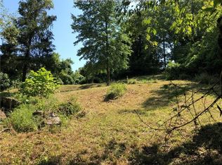 269 Oakwood Rd, Charleston, WV 25314