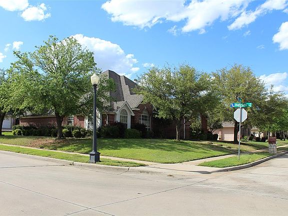 3rd image of 8501 Layna Ct