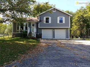 15508 Lawrence Ave, Belton, MO 64012