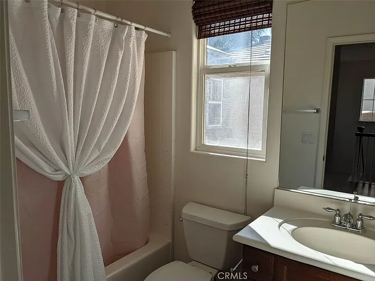 40200 Bellevue Dr #40200 — Photo 13