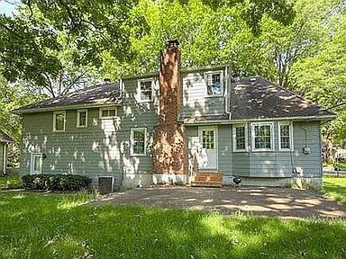 2nd image of 10325 Lamar Ave