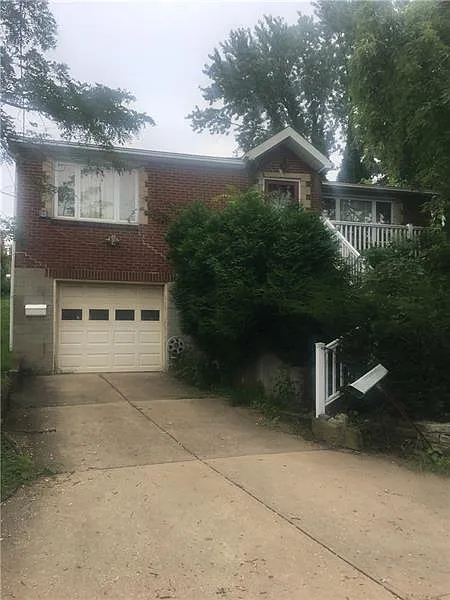 120 Vance St photo 1