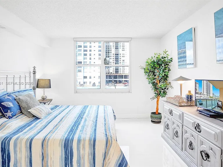 2501 S Ocean Dr #339 — Photo 2