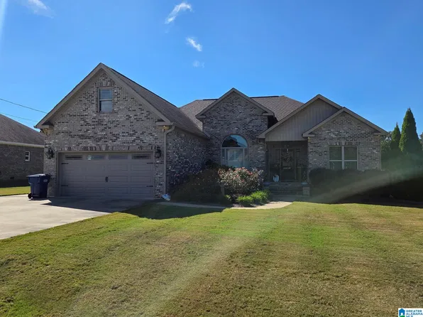 255 Cottonwood Cir, Gadsden, AL 35901