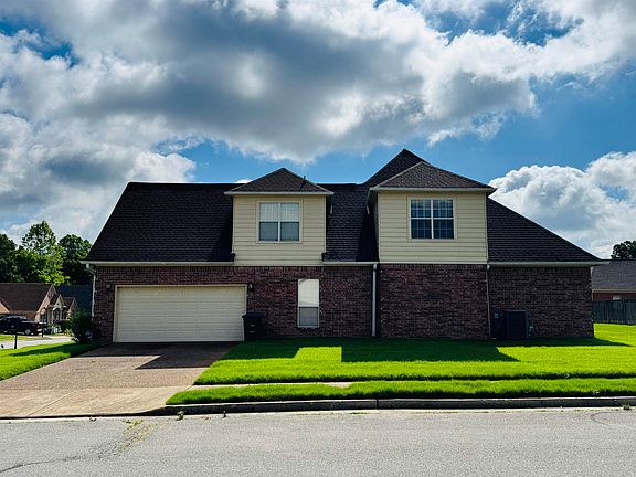 4th image of 717 Birthstone Ave