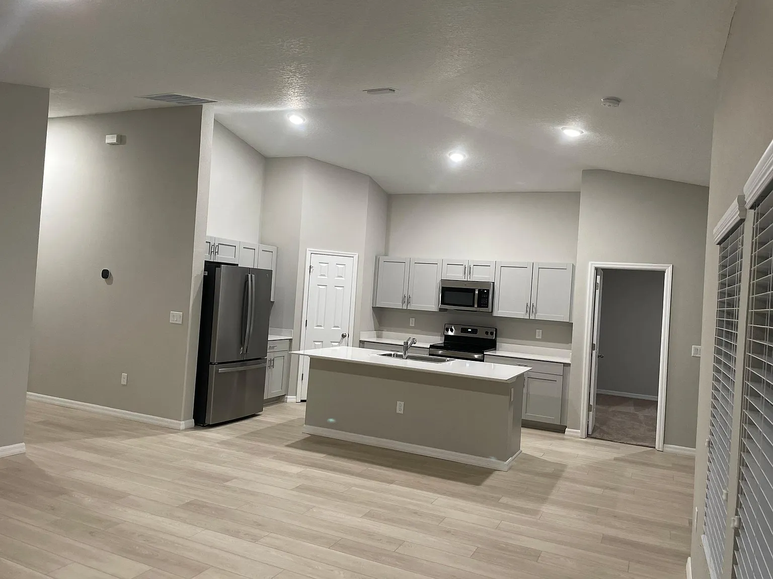 12648 Tannencrest Dr — Photo 4