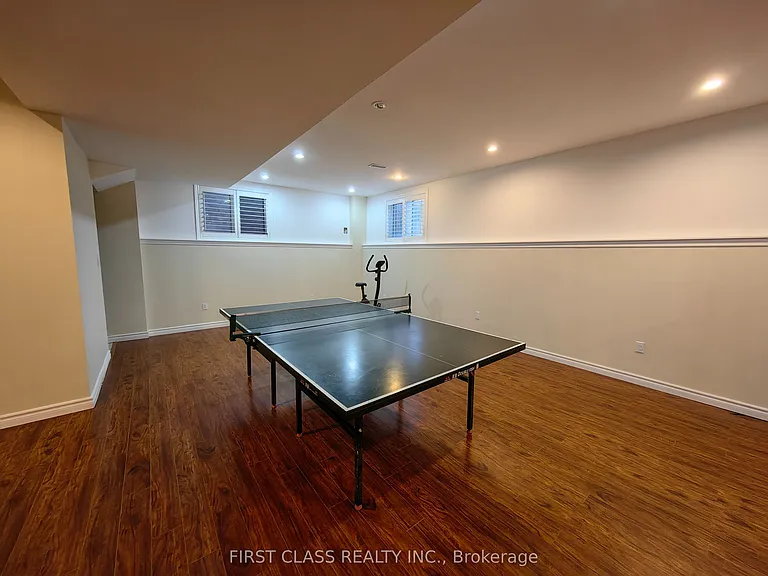 60 Wozniak Cres — Photo 17