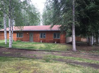 951 Barbara Lee Dr, North Pole, AK 99705