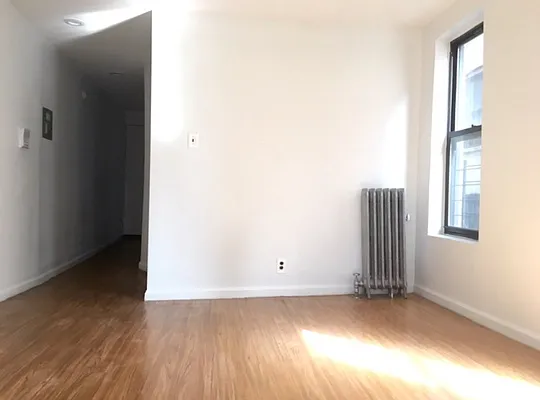 Rented by Bohemia Realty Group | media 11