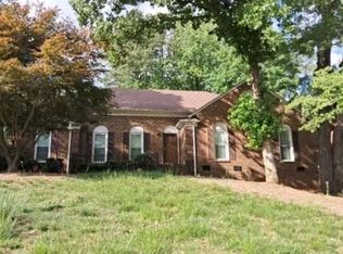 8209 Charles Crawford Dr, Charlotte, NC 28269