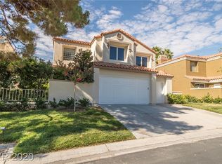8223 Crow Valley Ln, Las Vegas, NV 89113