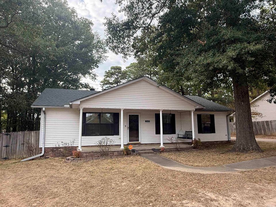 1st image of 2611 Timbermist Dr