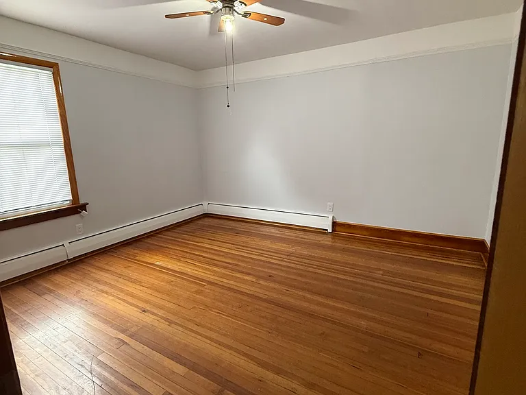 27 Norman St #1 — Photo 5