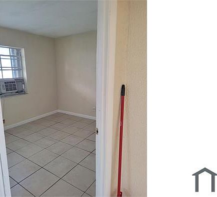 5th image of 2981 NW 4th Ct #2