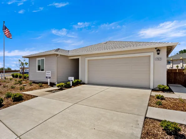 1477 Bob Hayes Dr, Olivehurst, CA 95961