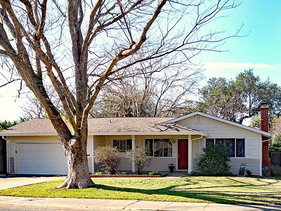 1st image of 713 Mulberry Ln