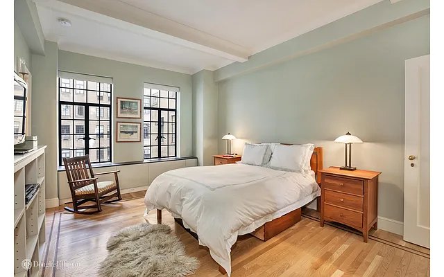 Sold by Douglas Elliman | media 27