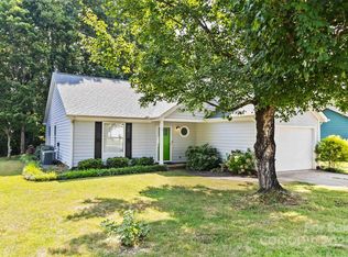 3004 Walsingham Ct, Matthews, NC 28105