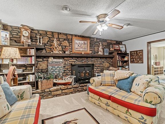 2nd image of 1506 Dogwood Dr