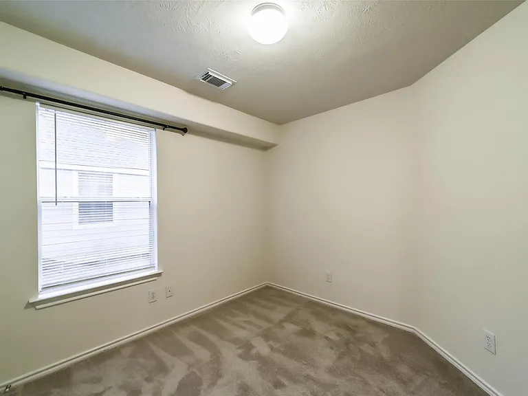 246 W Stedhill Loop — Photo 24