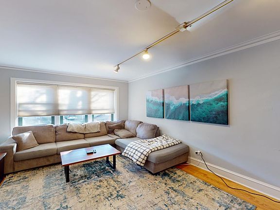 2nd image of 1152 W Lill Ave #1