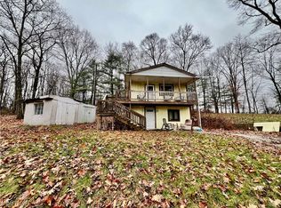 6009 Vo Ash Dr SW, Carrollton, OH 44615