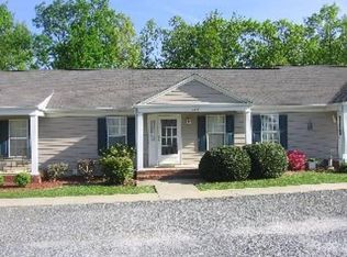 1002 Royal Garden Ct, Madison Heights, VA 24572