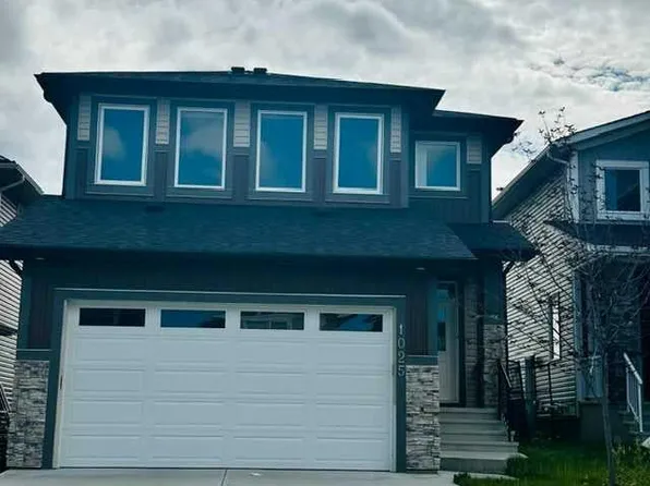 1025 Iron Landing Way, Crossfield, AB T0M 0S0