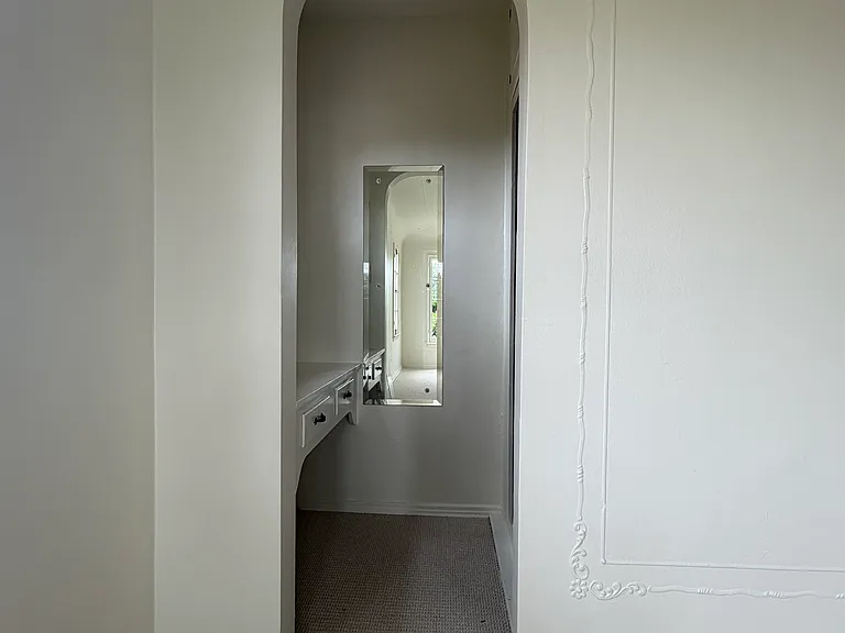 Vanity Closet