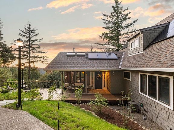 3rd image of 12351 Indian Rock Way