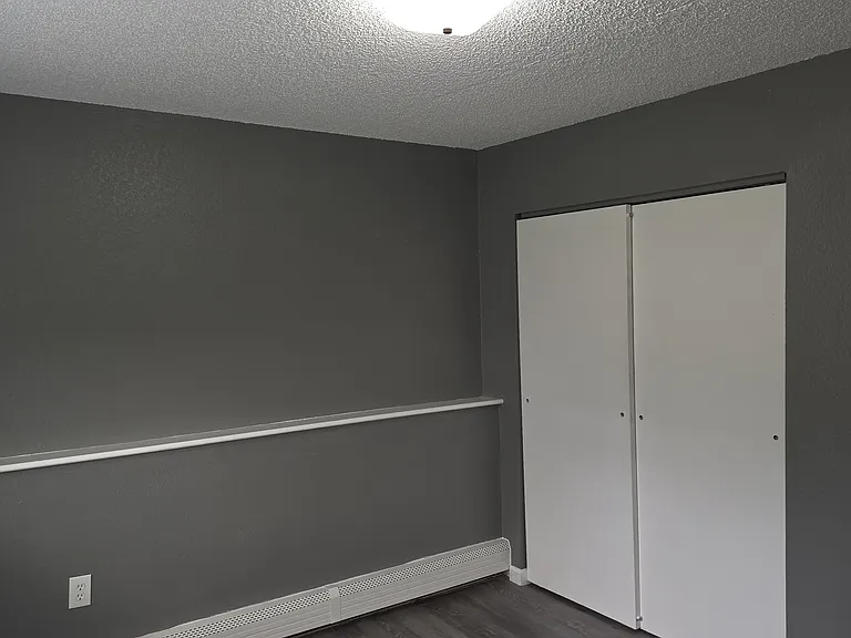 900 Medfra St #2.0 — Photo 9