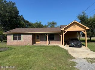 136 S Booze St, Hickory, MS 39332