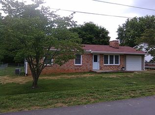 113 Scenic View Dr, Swannanoa, NC 28778