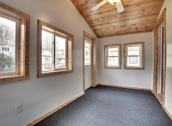 2nd image of 3649 25th Ave S