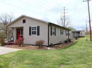 702 Tillman St, Burlington, NC 27217
