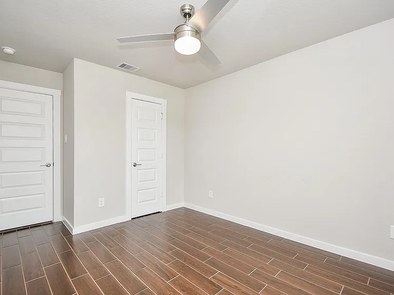 3831 Sparkman Ln — Photo 5