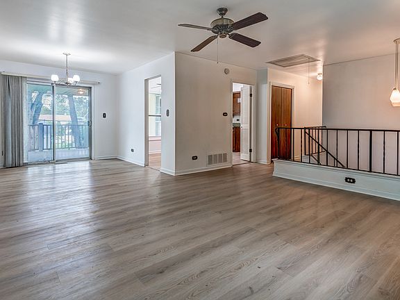 3rd image of 1480 Mayfield Ln