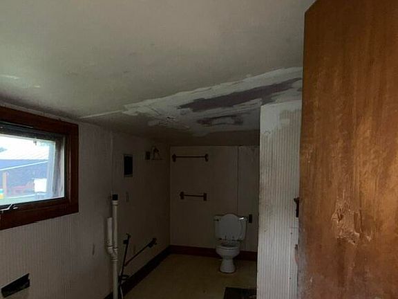 5th image of 772 Mainville Dr