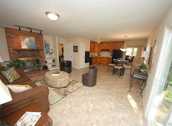 2nd image of 478 Ivywood Dr