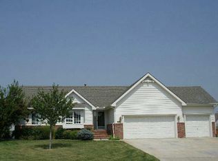 1412 Northpointe Ct, Andover, KS 67002