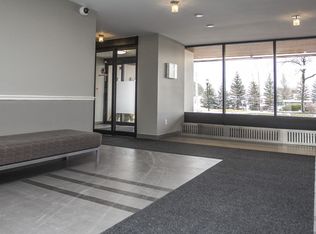 2185 Sheridan Park Dr #703, Mississauga, ON L5K1C7