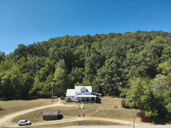 4384 State Route 784, South Shore, KY 41175