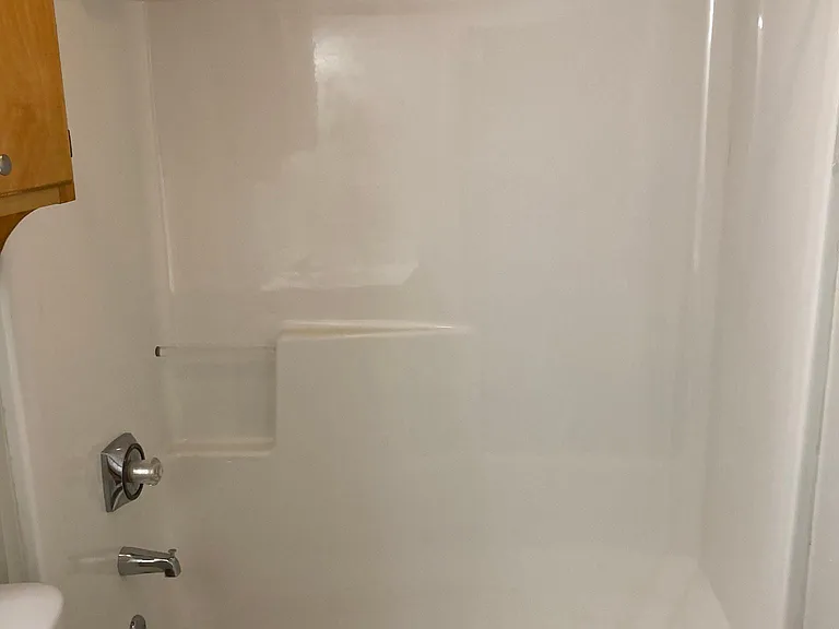 Bathroom in bedroom 1