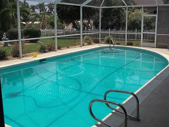 5th image of 6807 Hibiscus Ln