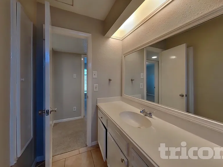 16726 Britford — Photo 15