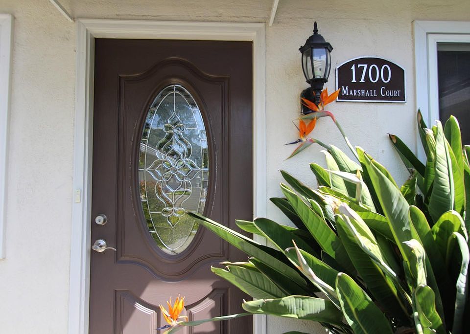 1st image of 2107 Fallen Leaf Ln #&-1700