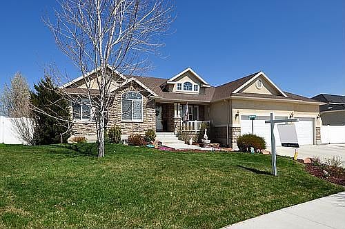1st image of 1478 W Skyscape Way