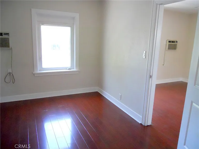 818 E Valley Blvd — Photo 4