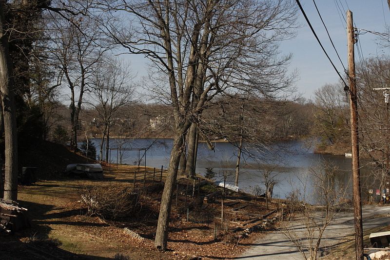 2nd image of 20 Lenape Trl