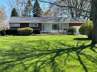 4269 E South Shore Dr, Erie, PA 16511